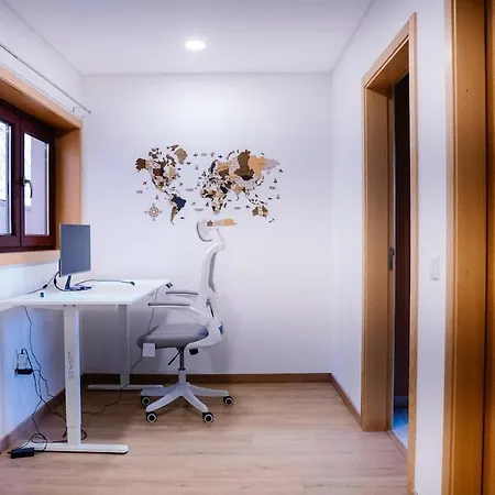 Apartment Spacious In Downtown