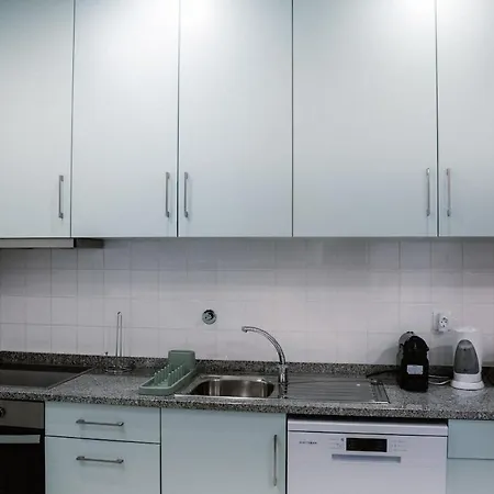 Spacious In Downtown شقة *